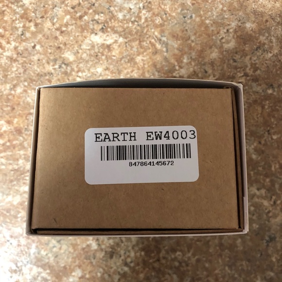 Earth Wood Watch - Picture 6 of 6